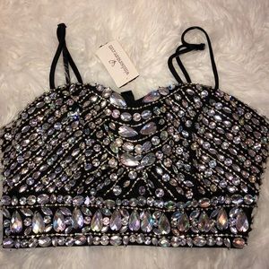 Crop top jeweled shirt